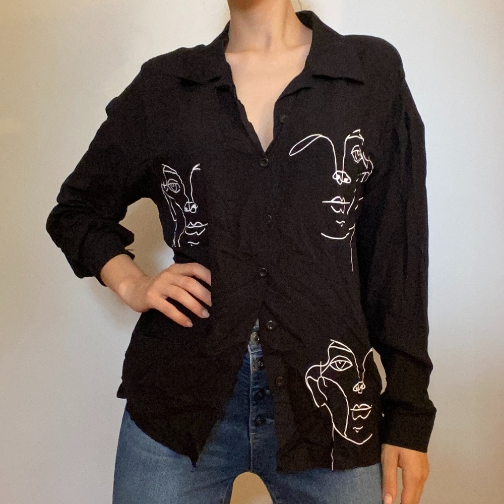Abstract Face Black and White Top